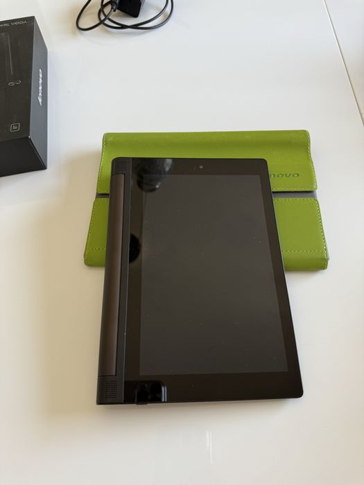 Lenovo Yoga Tablet 2 8inch Windows
