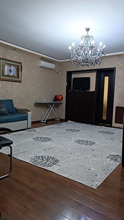 Продам 2 ком Юнусабад 18 квартал Ипотека