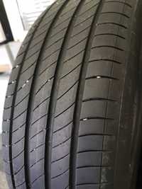 4бр 215/65/17 MICHELIN 6мм грайфер дот:21г безплатен монтаж+++