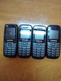 4 броя GSM телефони и зарядни Самсунг Samsung към А1