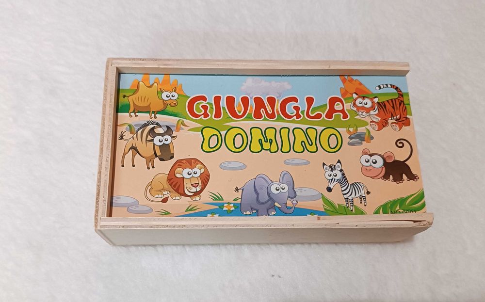 2 бр. домино с животни