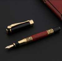 Ручка перьевая из красного дерева с золотой резьбой