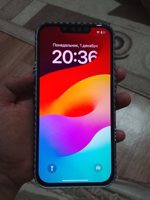 Айфон 13 сатылады