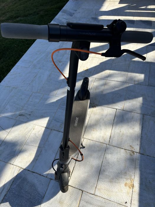 Trotineta electrica Ninebot kickscooter E 2 +