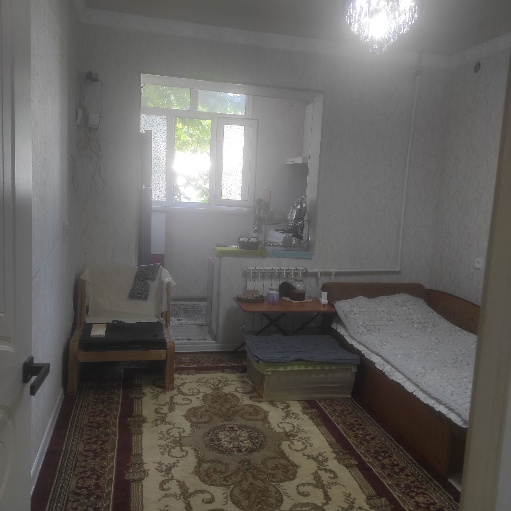 Продаю 1 комнатную квартиру (бывший общежитие)