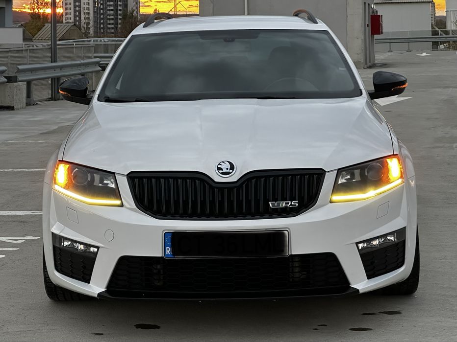 Vand/Schimb Skoda Octavia VRS ~Scaune Sport~Bi-Xenon Adaptiv~Auto H