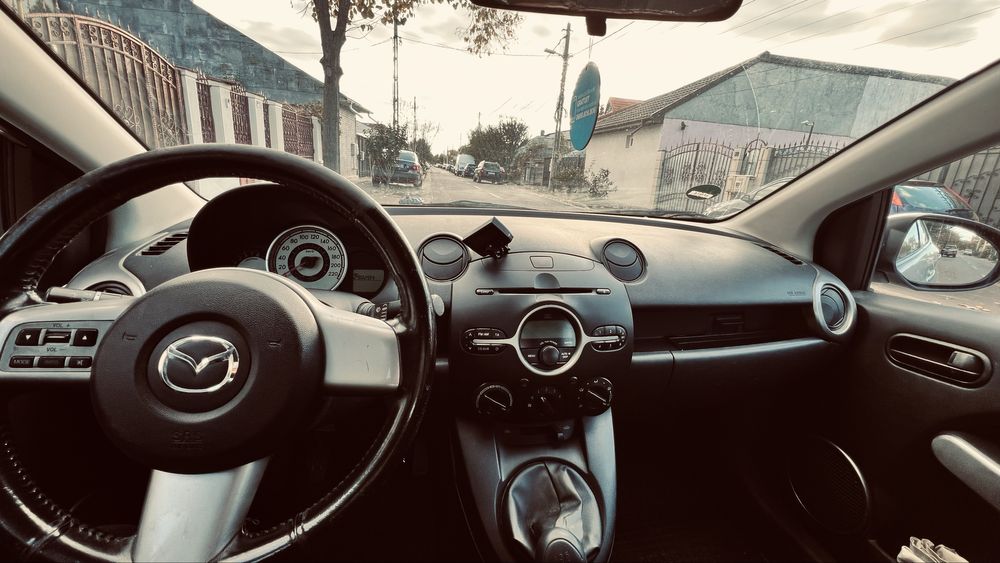 Mazda2, benzina, 2008