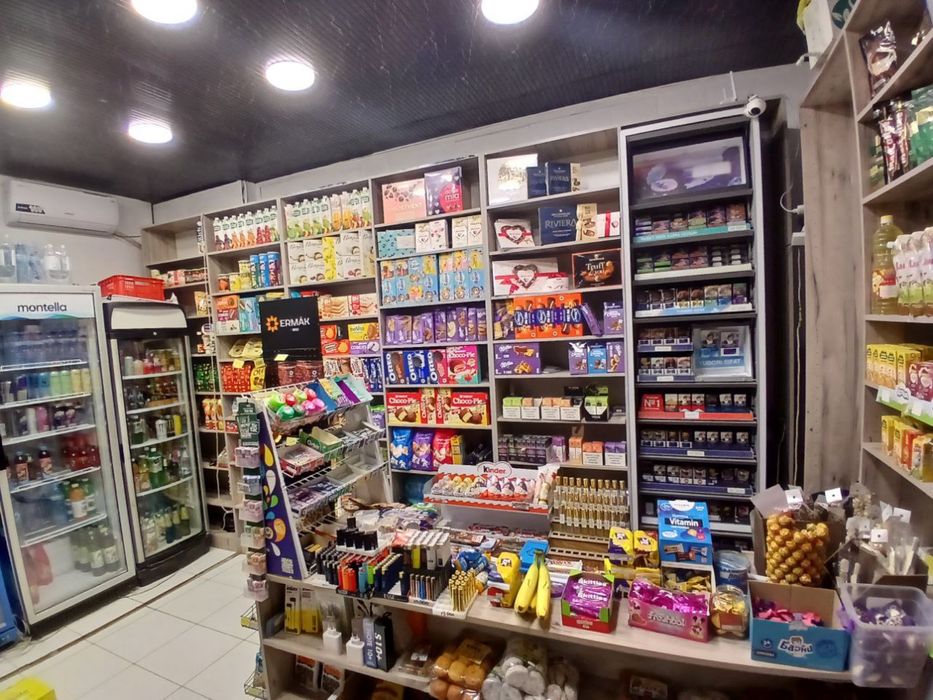 Tayyor biznes astanovkadan magazin sotiladi