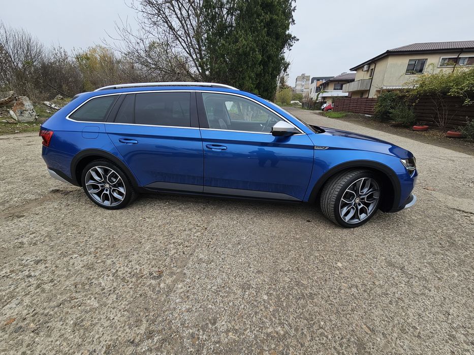 Skoda Superb Scout 4X4 200cp diesel