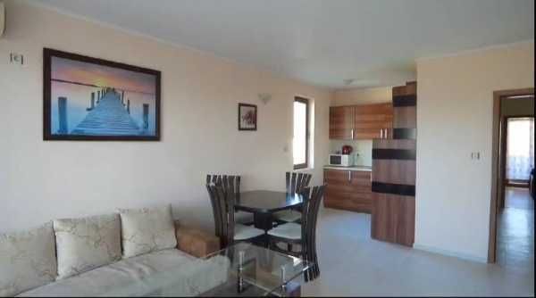 Продава се Двустаен апартамент в Свети Влас - 80 кв.м за 1250 €/кв.м - Снимка #2