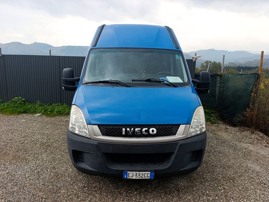 Iveco daily 2.3 2011 automat
