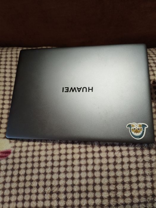 Ноутбук Huawei MateBook D14