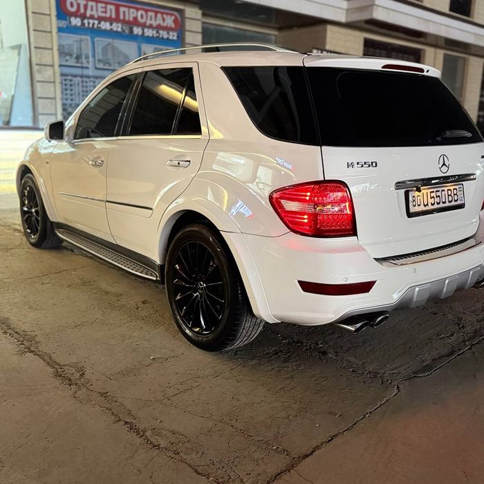 Mercedez Benz ML 164 M55
Йили 2009
Пробег 193,000
Краска частично 
Уда