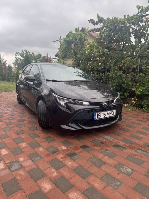 Toyota corolla hybrid