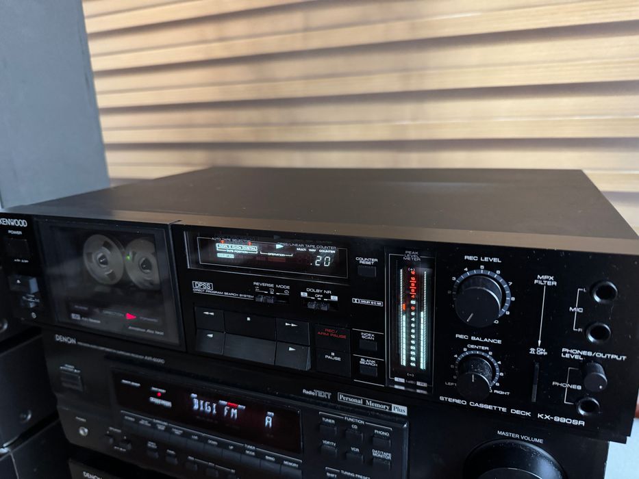 Jucarie Kenwood KX 990 SR impecabil