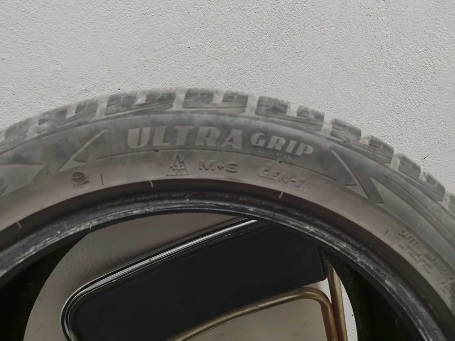 Зимни гуми 215/50r17