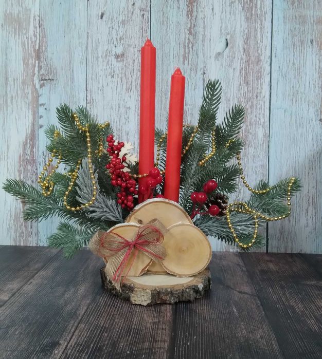 Настольная новогодняя композиция со свечами