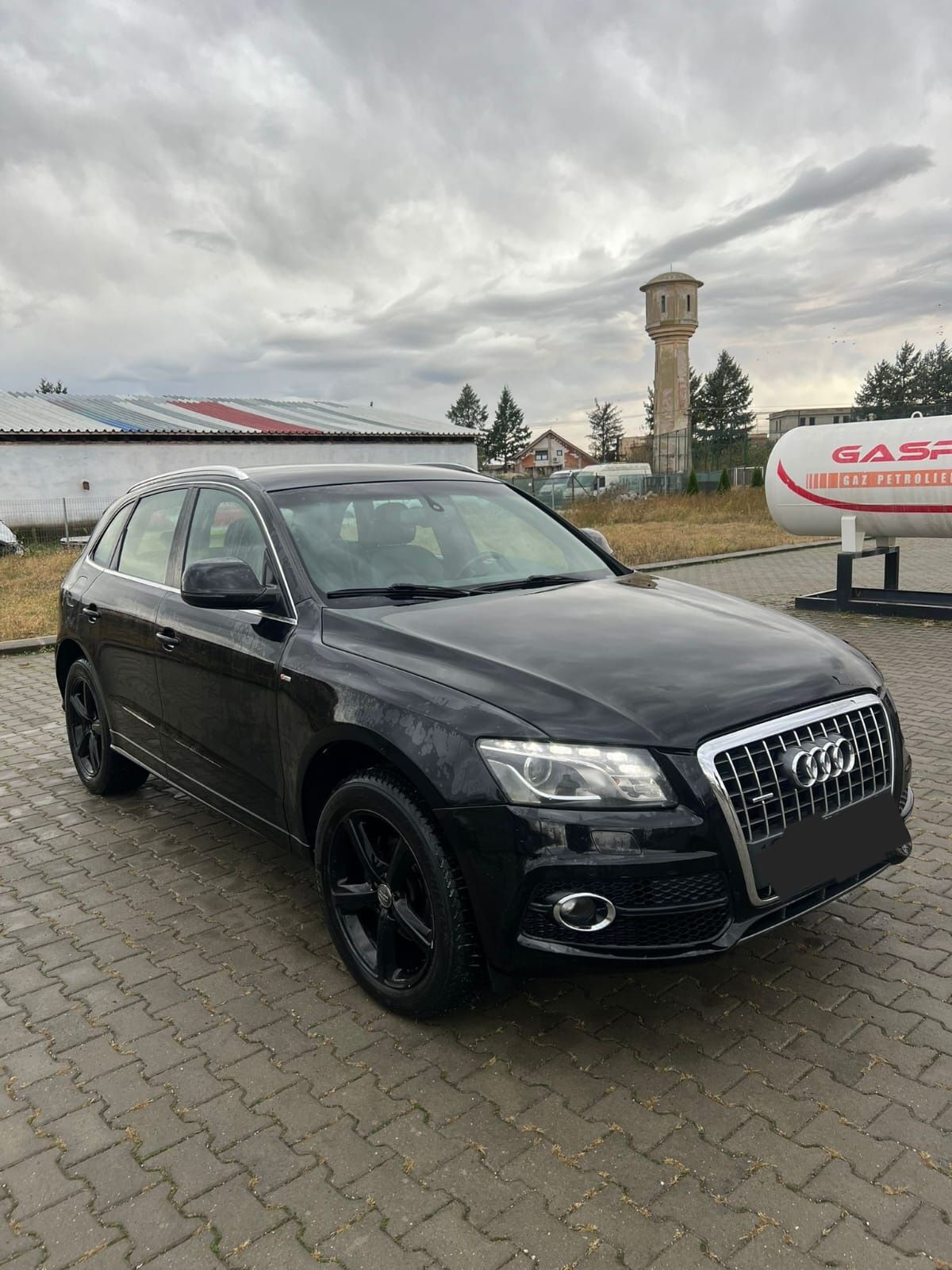 Vând audi Q5 in stare foarte bun