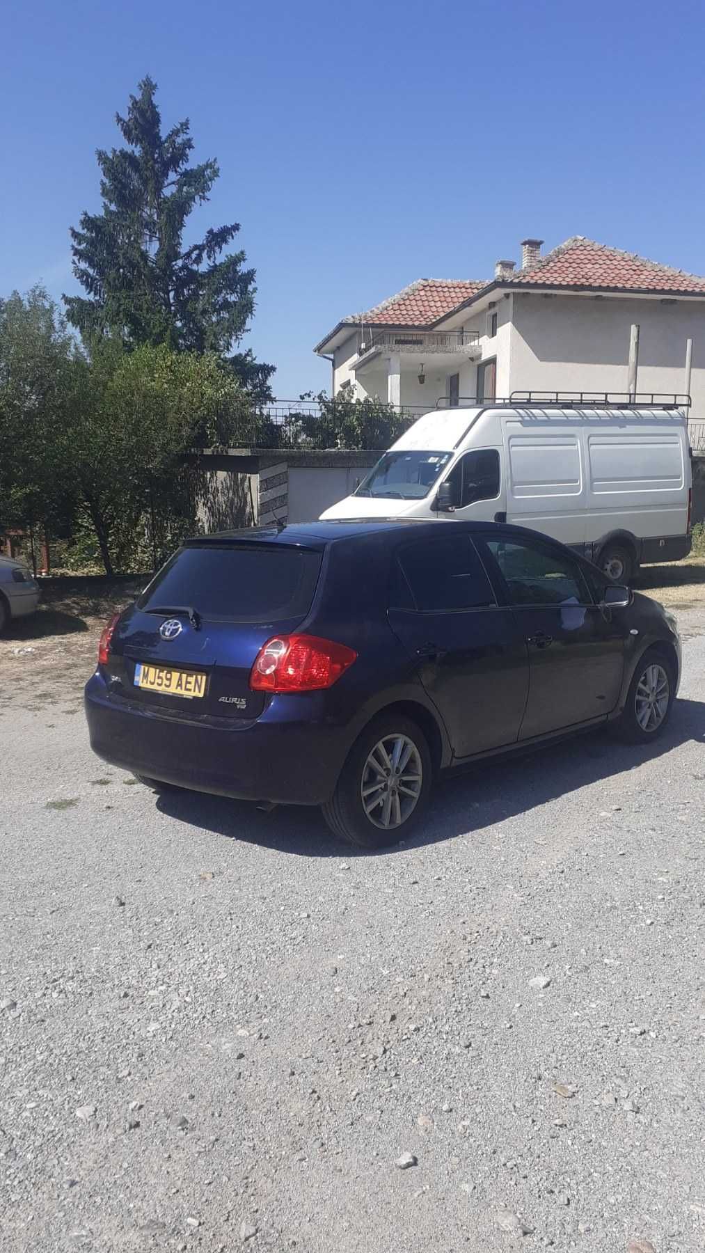 Тоьота Аурис Toyota Auris 2009г. 1600куб. 131кс. БЕНЗИН