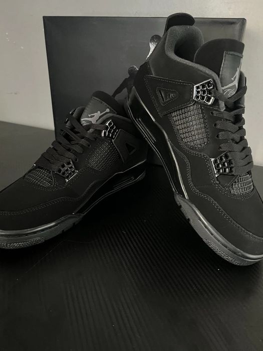 Jordan 4 Black Cat noi