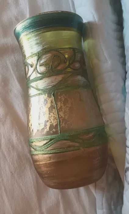 vaza verde si farfurii vechi pt  decor