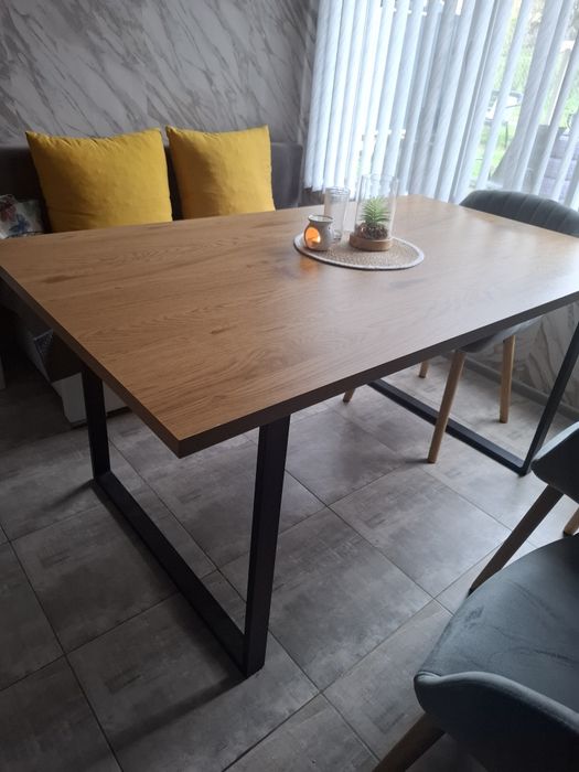 Маса (Трапезна) като нова