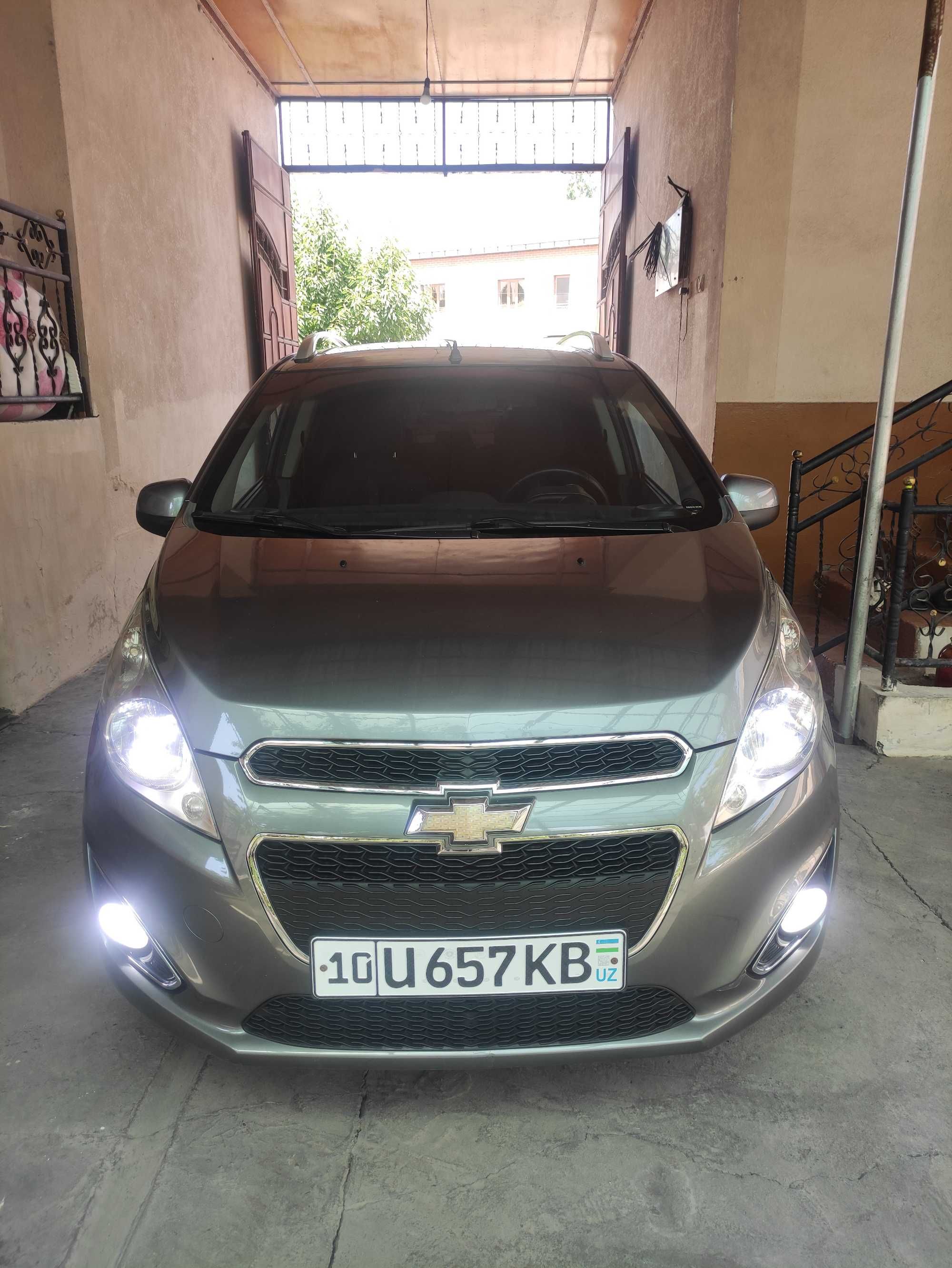 Продам Спарк 4 позиция. Автомат коробка.