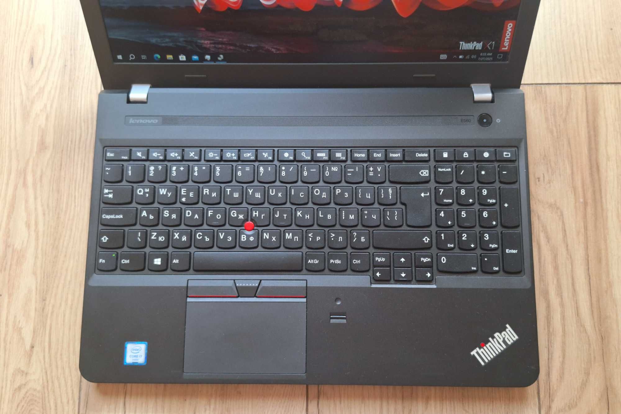 15.6' IPS Lenovo ThinkPad E560 Core i7-6500U/AMD R7 M370 2GB/16GB/256G