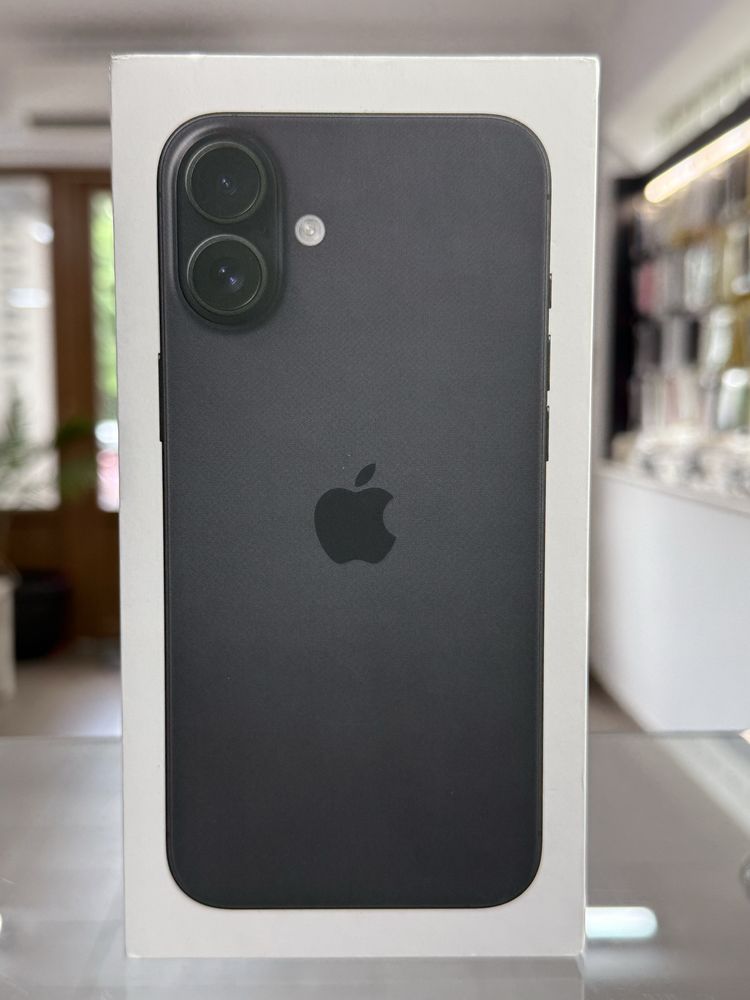 iPhone 16+ sigilat Pret 3850 lei fix