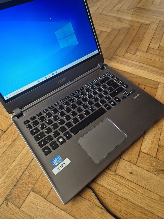 Laptop slim Acer i5 ssd