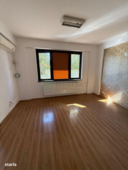 Apartament 3 camere Jiului + 4 locuri parcare