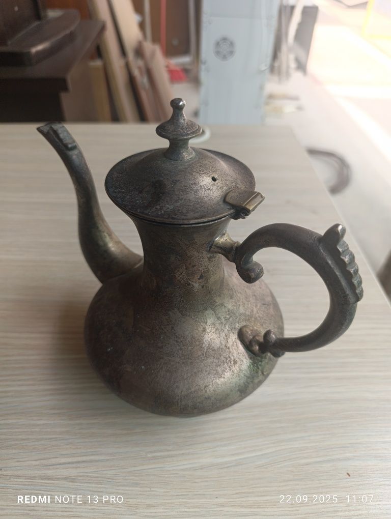 Продам старый чайник
