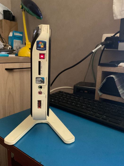 Мини-компьютер Aspire R3610, ретро