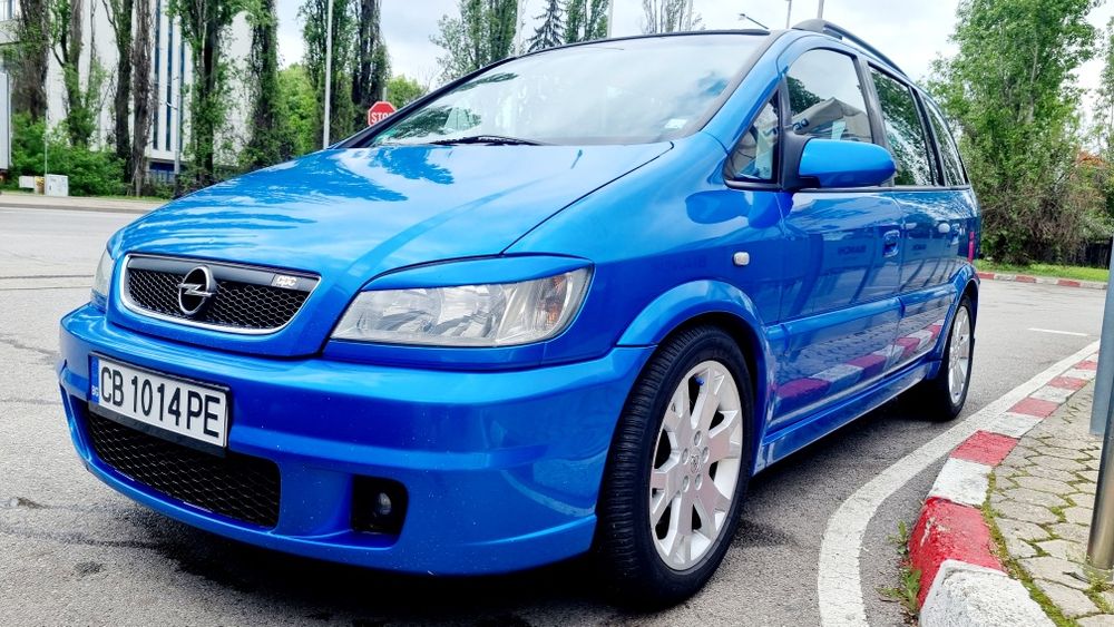Opel Zafira OPC turbo