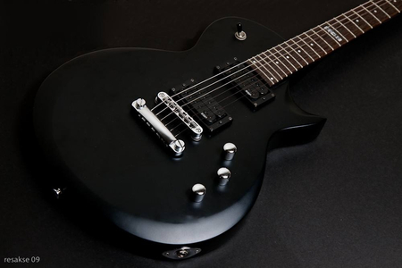 Продам гитару ESP LTD EC-50 BLKS Indonesia