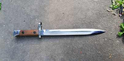 Нож щик за манлихера М95.