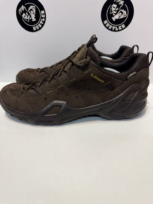 Туристически обувки LOWA GORE-TEX .Номер 44.5