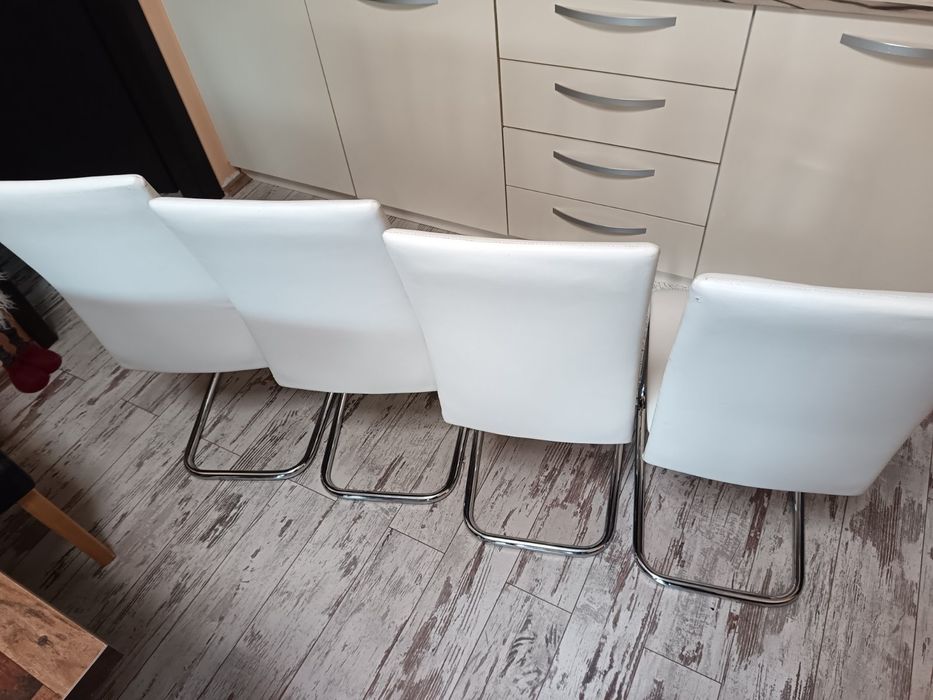 Трапези столове 4бр.