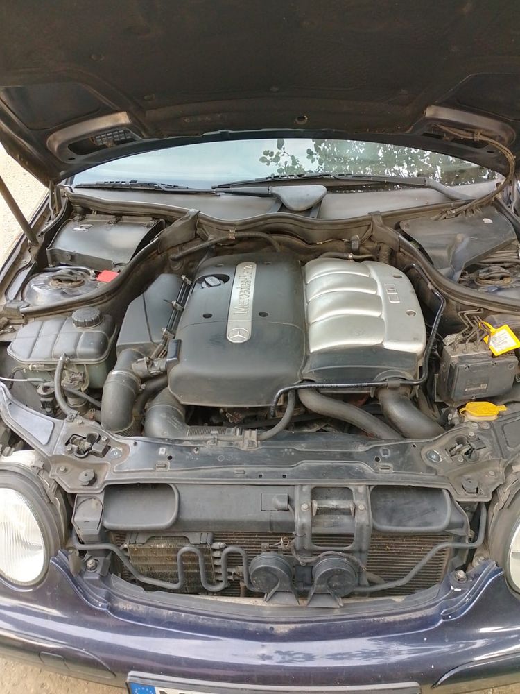 Mercedes-Benz C class C200 2.2