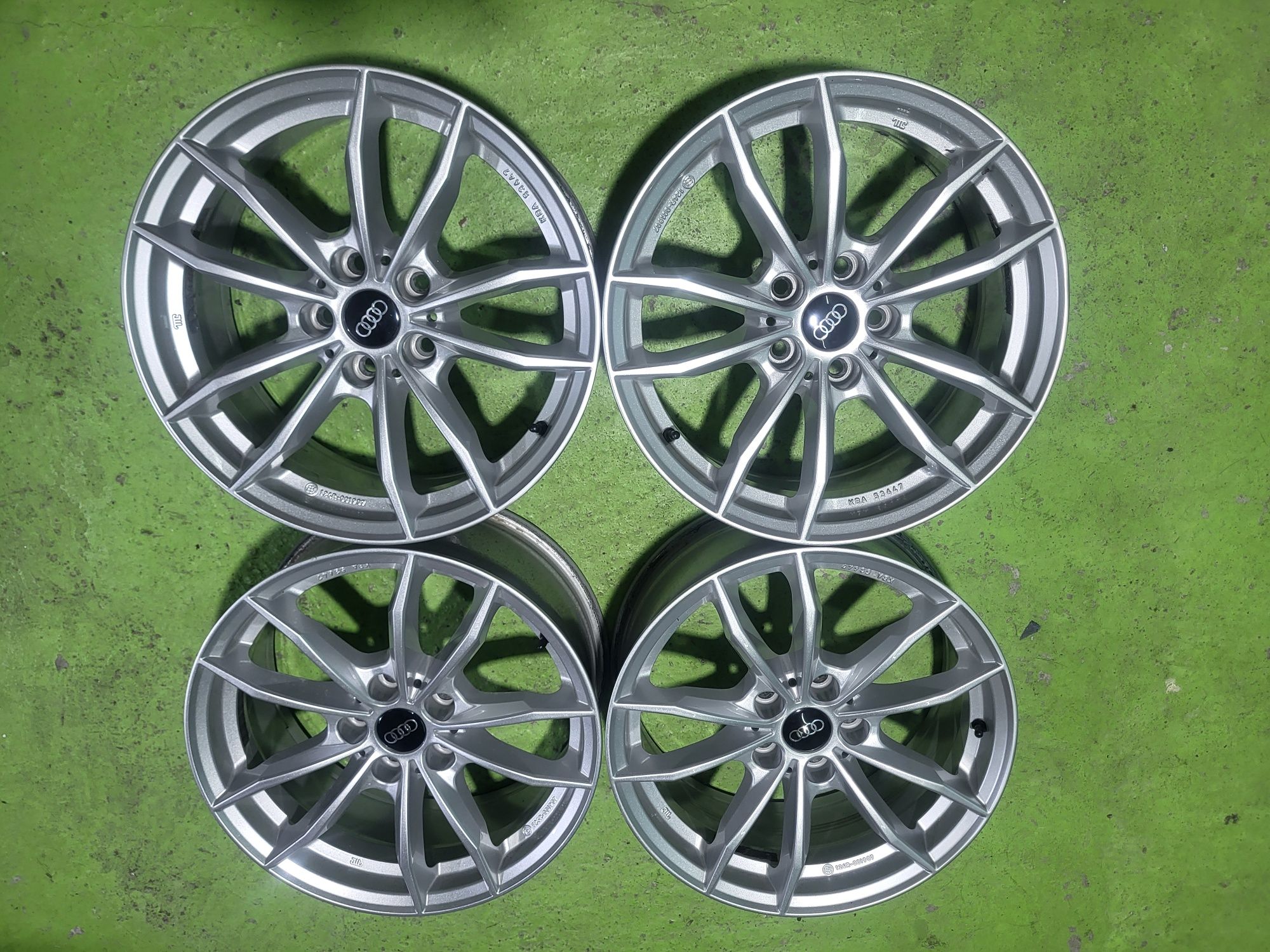 17 5x112 Audi A4 A6 Vw Passat Touran Caddy 5х112