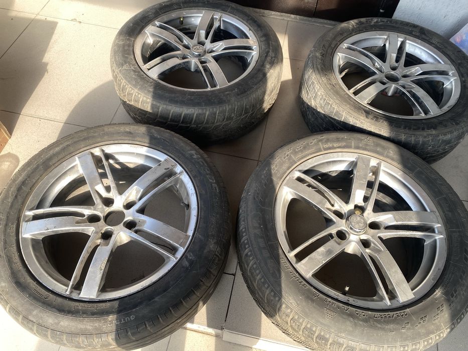 Продам диски с шинами(шины на докатку)разблотовка 112/5