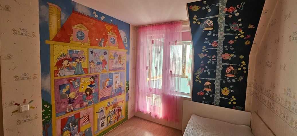 Уютен тристаен апартамент в района на Левски!