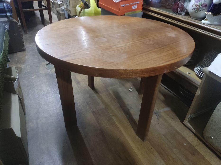 Круглый журнальный стол.СССР