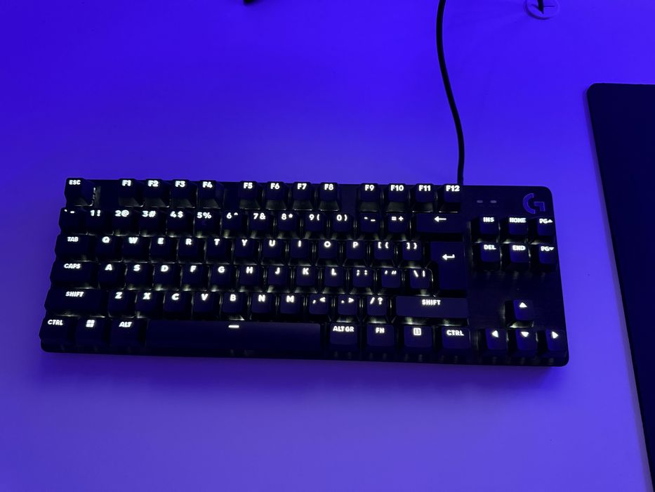 Tastatura logitech g413 tkl se noua