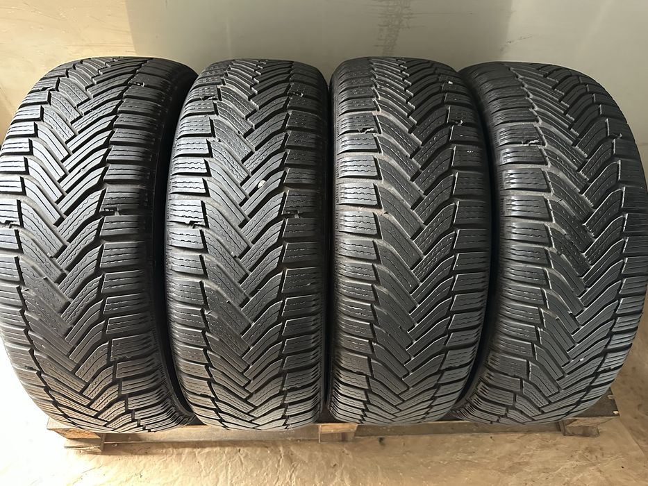 215/55 R17 Michelin Alpin 6 7.02 mm DOT 2422