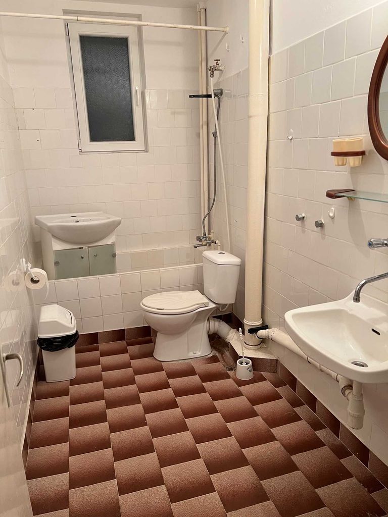 Дава се под наем Тристаен апартамент в Хасково, Орфей - 90 кв.м за 183.6 € - Снимка #4
