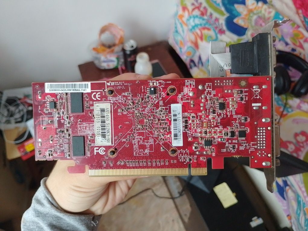 видео карта ATI RADEON HD 5450 512MB