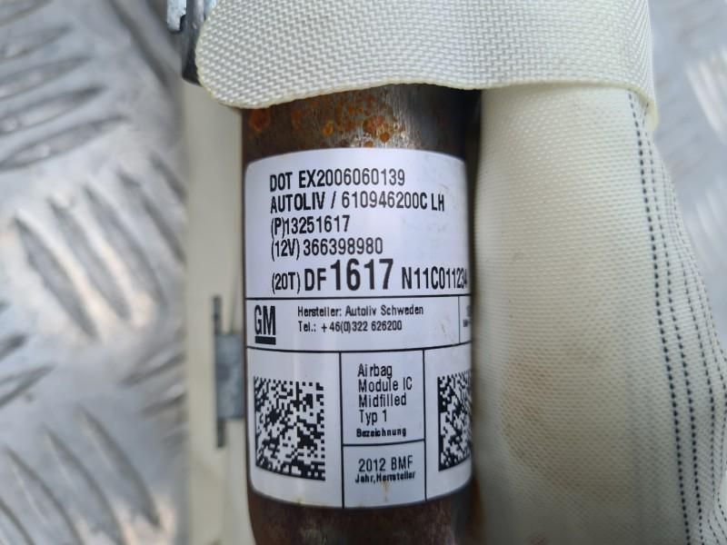 Airbag cortina stanga Opel Astra J Facelift