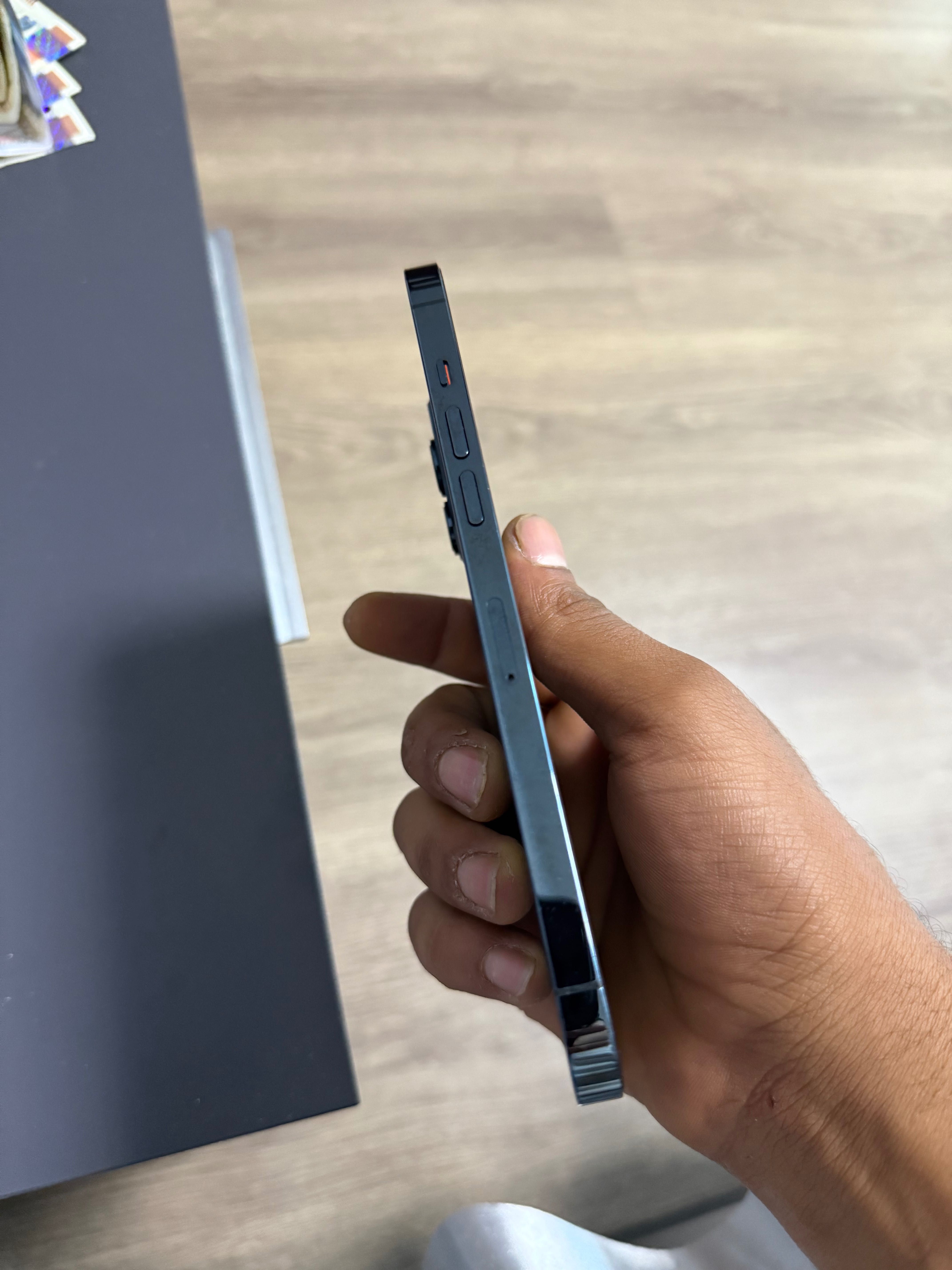 iphone 12pro на части