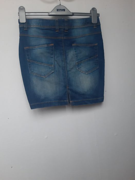 Orice fusta dama XS 39lei